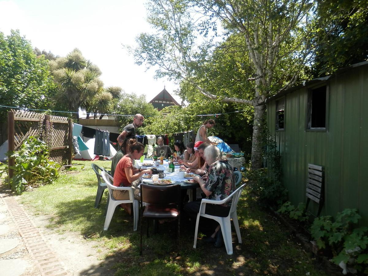 Avon City Backpackers Christchurch Exteriör bild